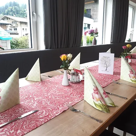 Venedigerblick Fogadó Neukirchen am Großvenediger